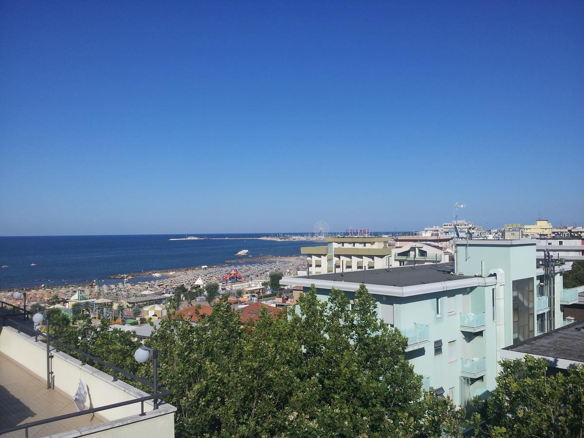 Hotel Euromar Rimini Zewnętrze zdjęcie